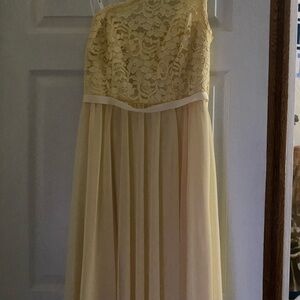 David's Bridal Soft Yellow Lace Dress